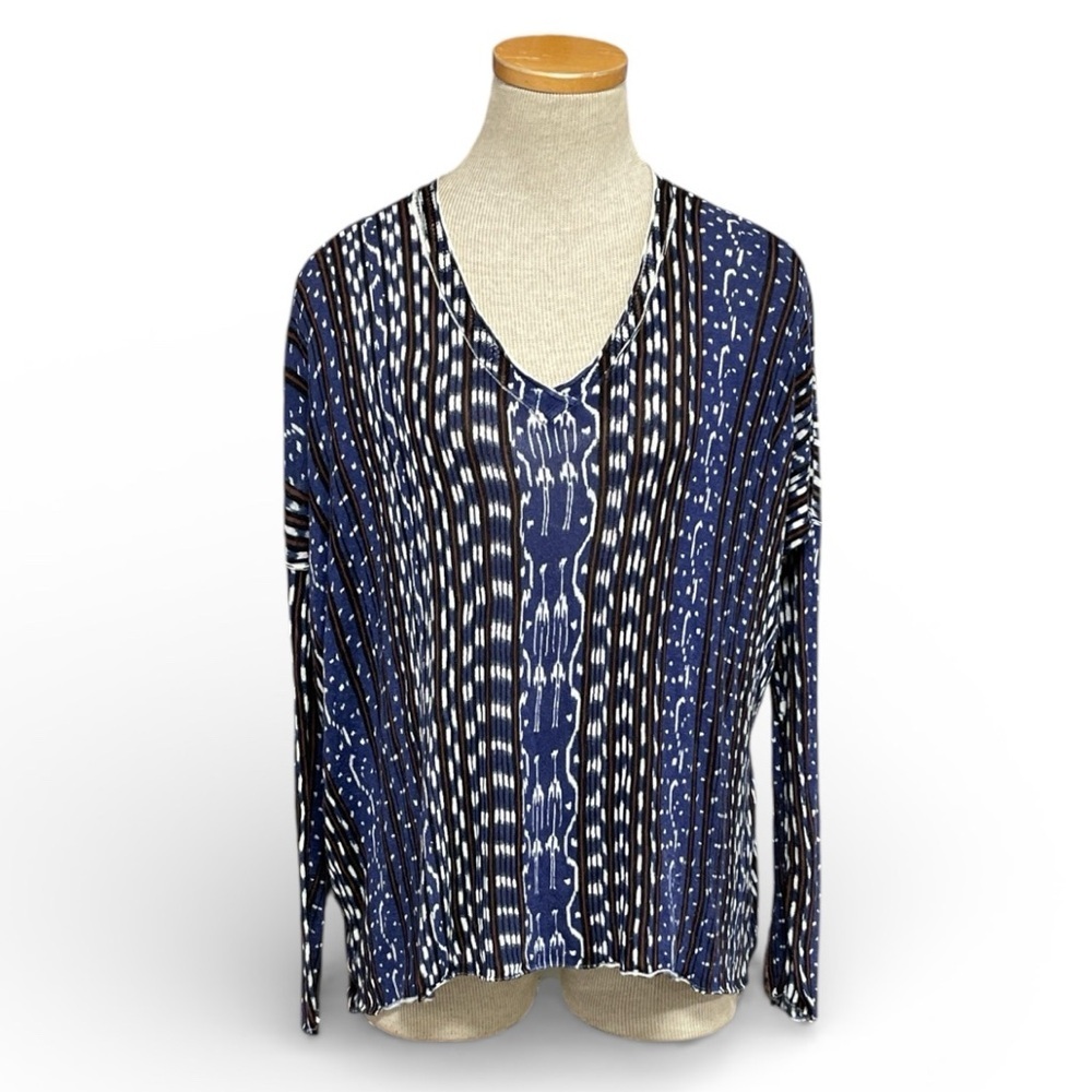 NSF Top Long Sleeve V-Neck Stretchy Relaxed Shirt Size XS